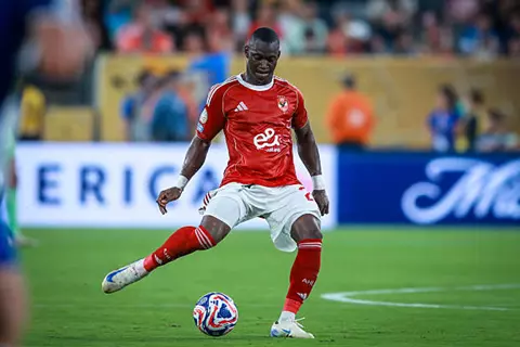 ملف يلا كورة.. بيراميدز ينفي التفاوض مع لاعب الأهلي.. مستقبل ديانج.. وصفقة الزمالك